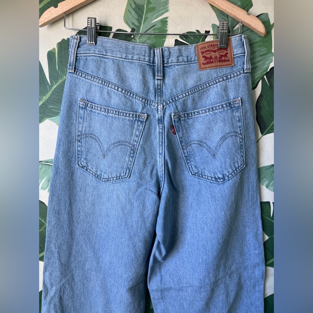 Levi’s High‎ Waisted Straight Jeans Womens 26 - Picture 9 of 11